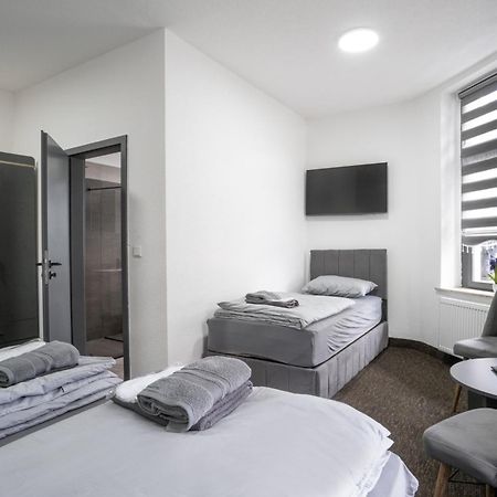 Duisburger Hostel Экстерьер фото