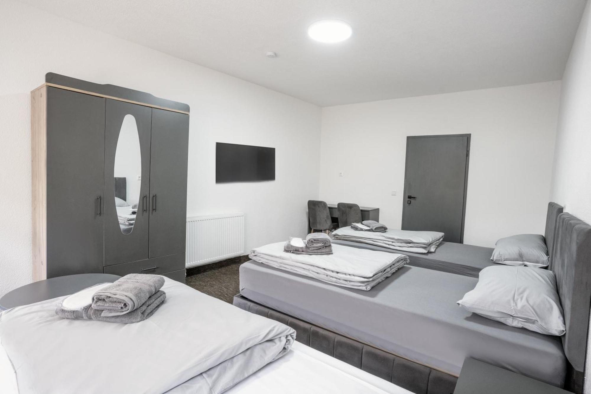 Duisburger Hostel Экстерьер фото