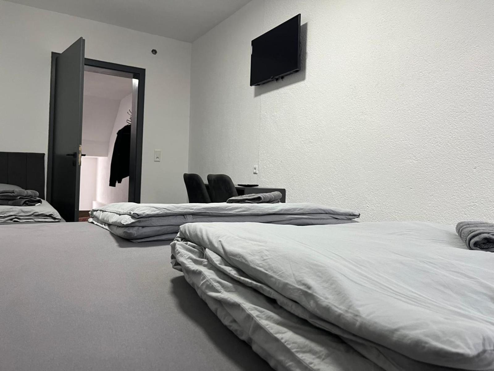 Duisburger Hostel Экстерьер фото